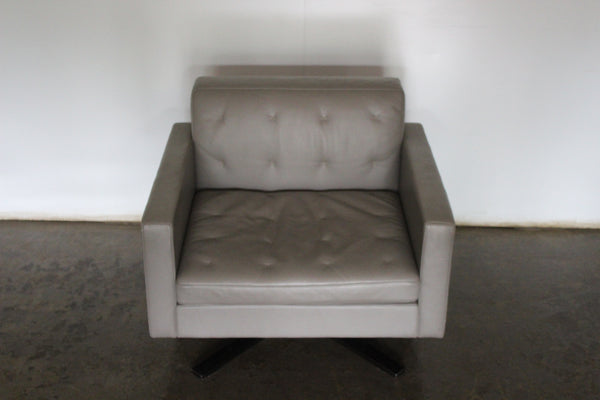 Poltrona Frau Kennedee Swivel Armchair in Grey Pelle Leather