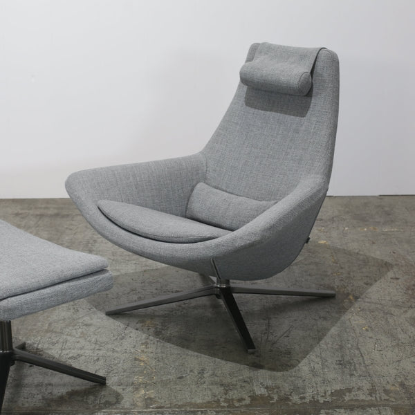 B&B Italia Metropolitan Armchair & Footstool @ REHAUS