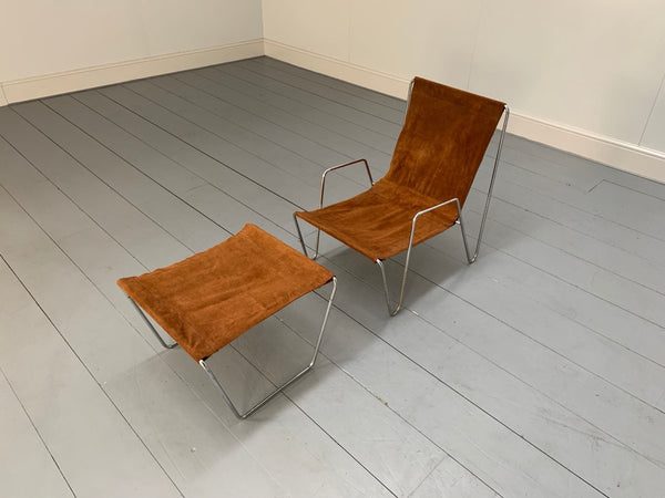 Fritz Hansen Bachelor Lounge Chair & Footstool - In Suede Leather & Chrome @ REHAUS