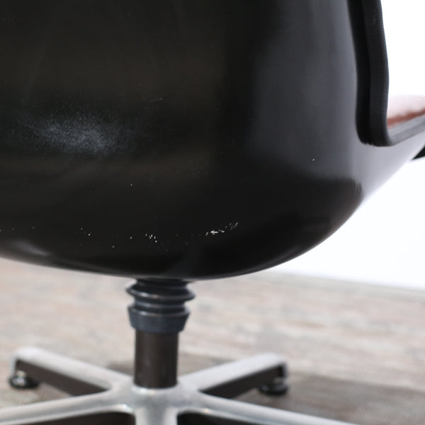 Froescher 1982 Resumo Armchair @ REHAUS