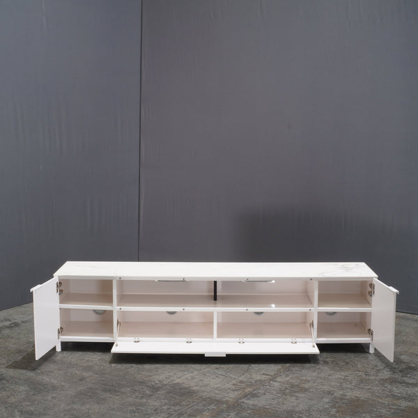 Ligne Roset Everywhere Podium Chest for Soundbar by Christian Werner - REHAUS - Ligne Roset