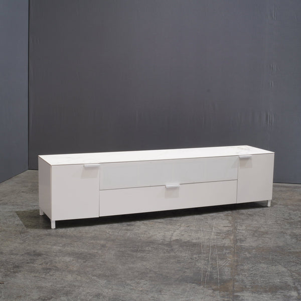 Ligne Roset Everywhere Podium Chest for Soundbar by Christian Werner - REHAUS - Ligne Roset