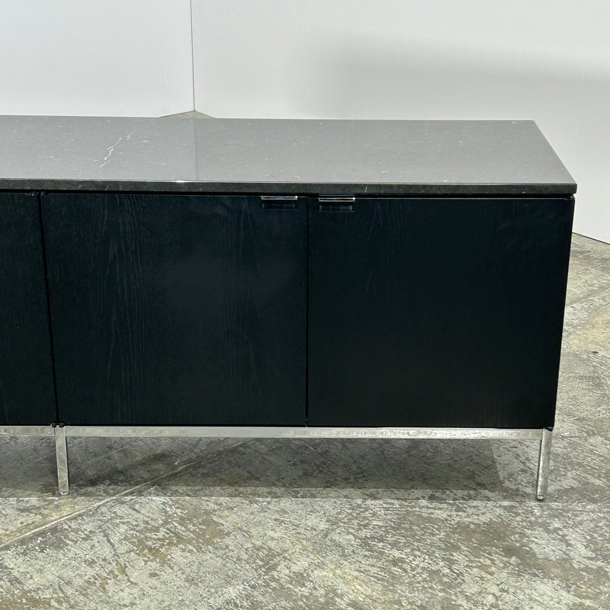 210 Credenza by Knoll @ REHAUS