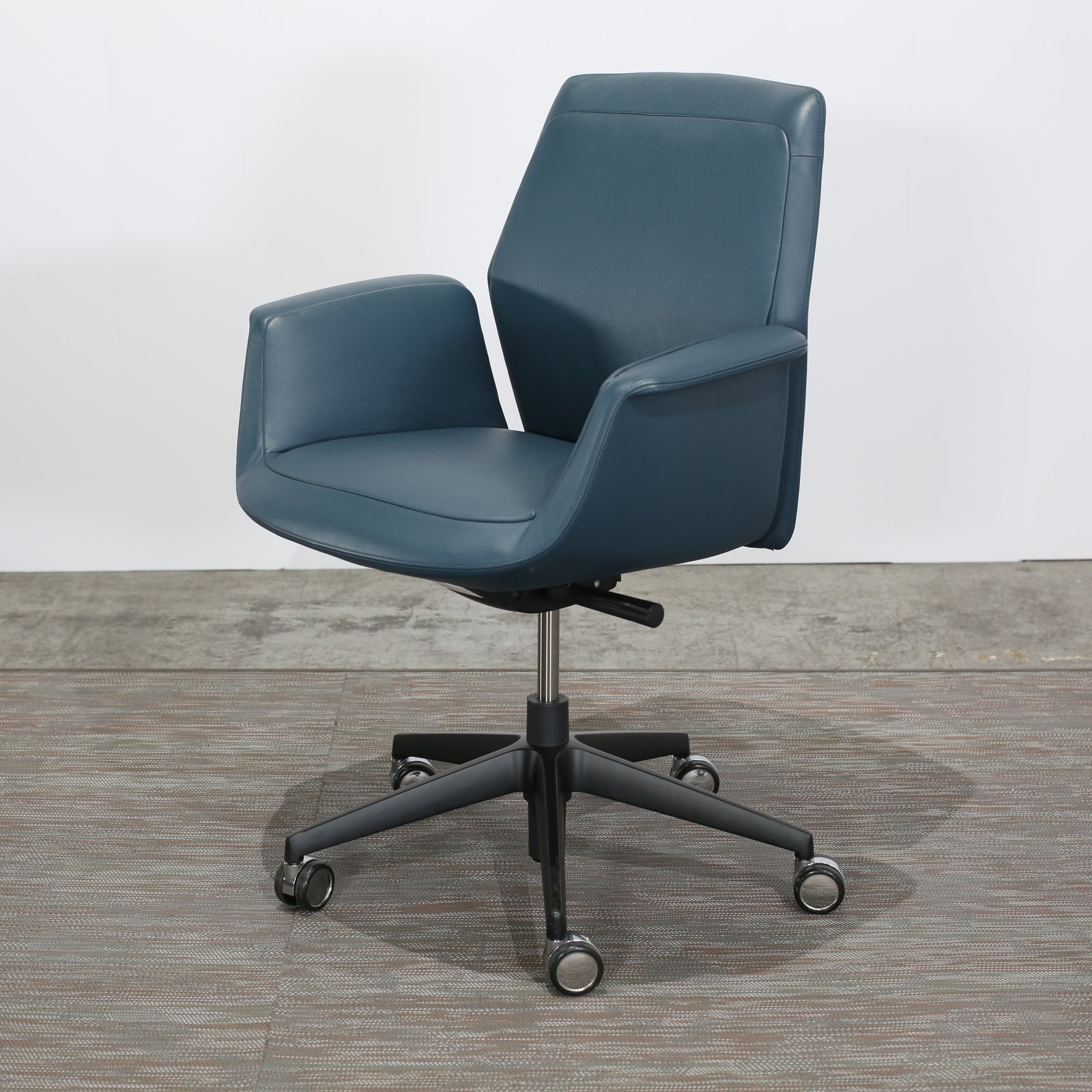 Poltrona Frau Downtown Managerial Armchair by Jean-Marie Massaud