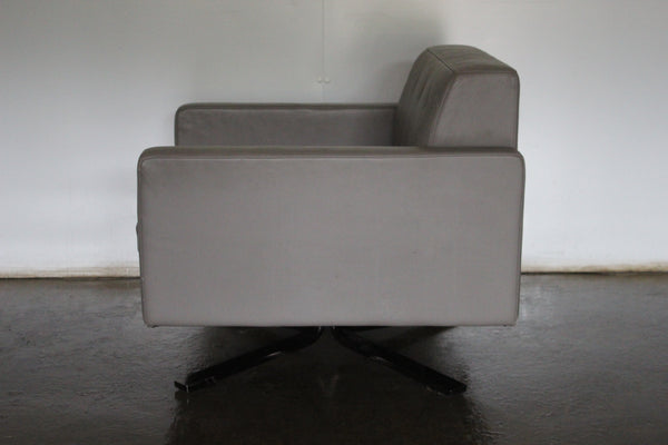 Poltrona Frau Kennedee Swivel Armchair in Grey Pelle Leather