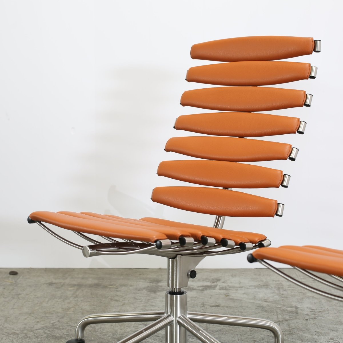 De Sede DS - 2100 Office Chair @ REHAUS