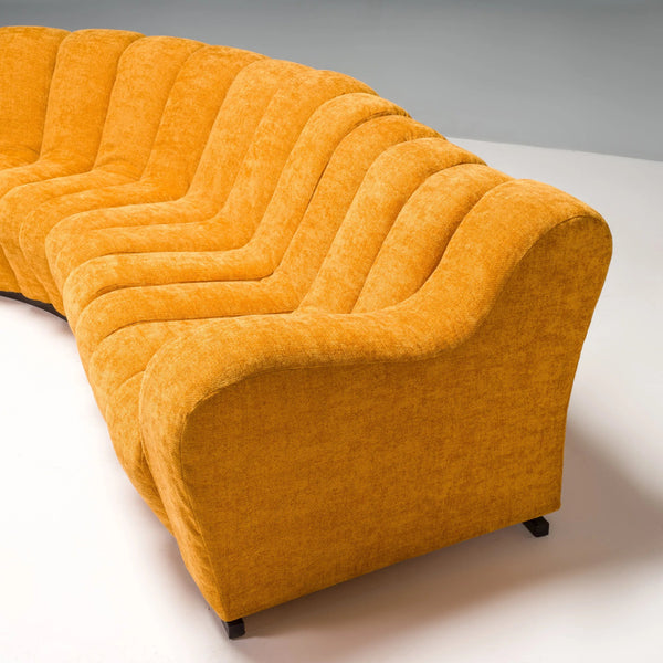 De Sede DS - 600 'Non - Stop' Snake Orange Fabric Infinity Sofa - REHAUS - U. Berger, Eleonora Peduzzi Riva, H. Ulrich and K. Vogt