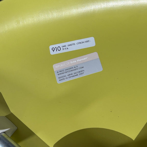 Fritz Hansen Lime Citron Series 7 Dining Chairs by Arne Jacobsen, Set of Fourteen @ REHAUS