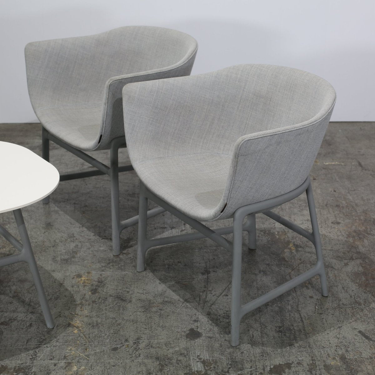 Fritz Hansen Minuscule Table & Chair Set @ REHAUS