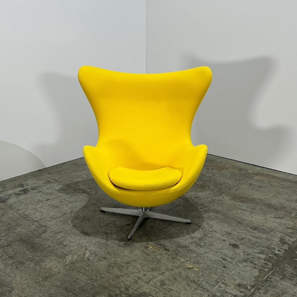 Fritz Hansen Yellow Egg Chair by Arne Jacobsen @ REHAUS