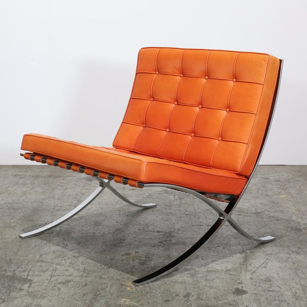 Knoll Barcelona Chair by Mies van der Rohe @ REHAUS
