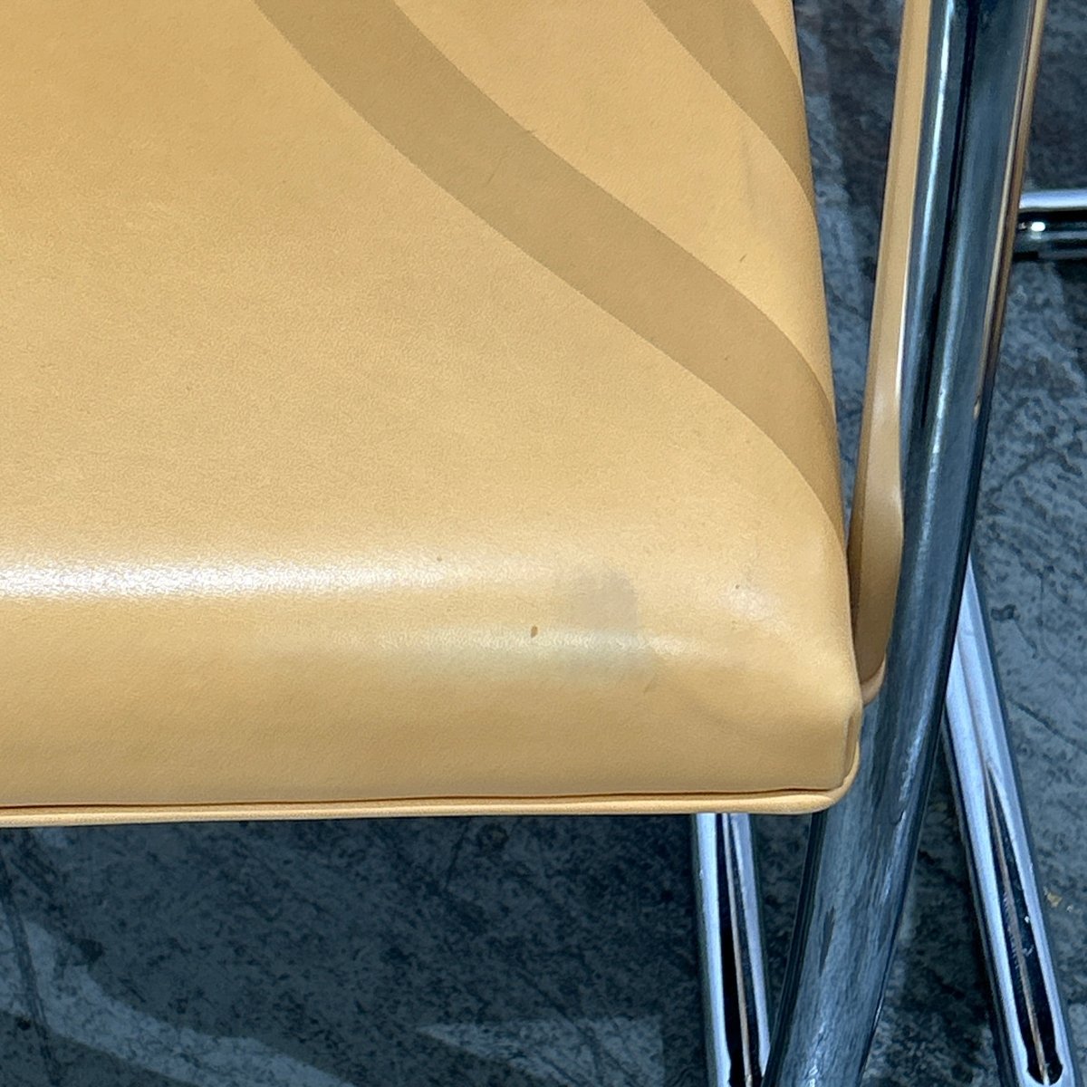 Knoll Beige Leather Brno Tubular Chair by Ludwig Mies van der Rohe, Set of Four @ REHAUS