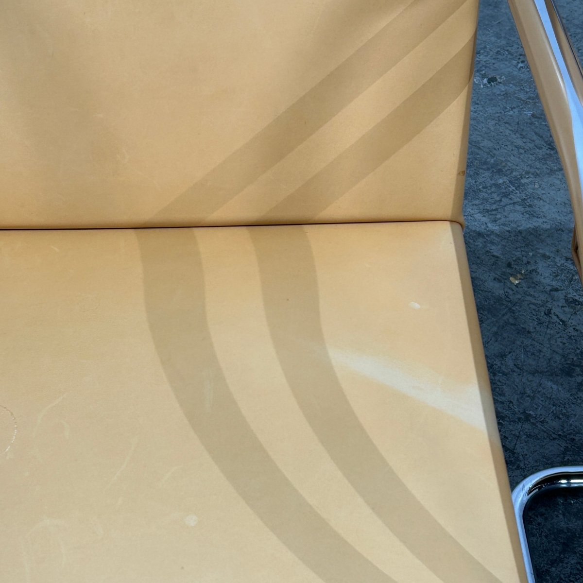 Knoll Beige Leather Brno Tubular Chair by Ludwig Mies van der Rohe, Set of Four @ REHAUS