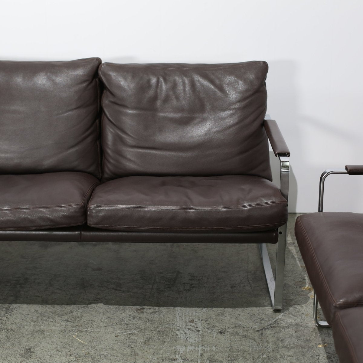 Knoll Brown Leather Fabricius Sofa @ REHAUS