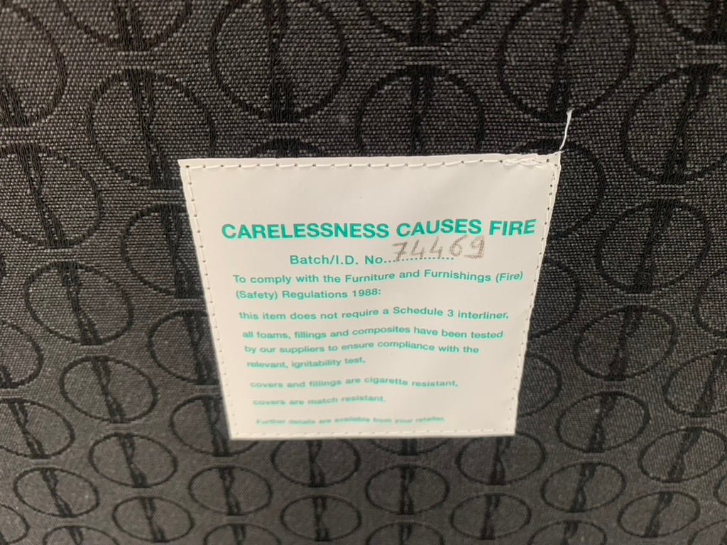 Knoll Studio Brno Flat Bar Armchairs - in Chrome & Ivory Leather, Set of Fourteen @ REHAUS