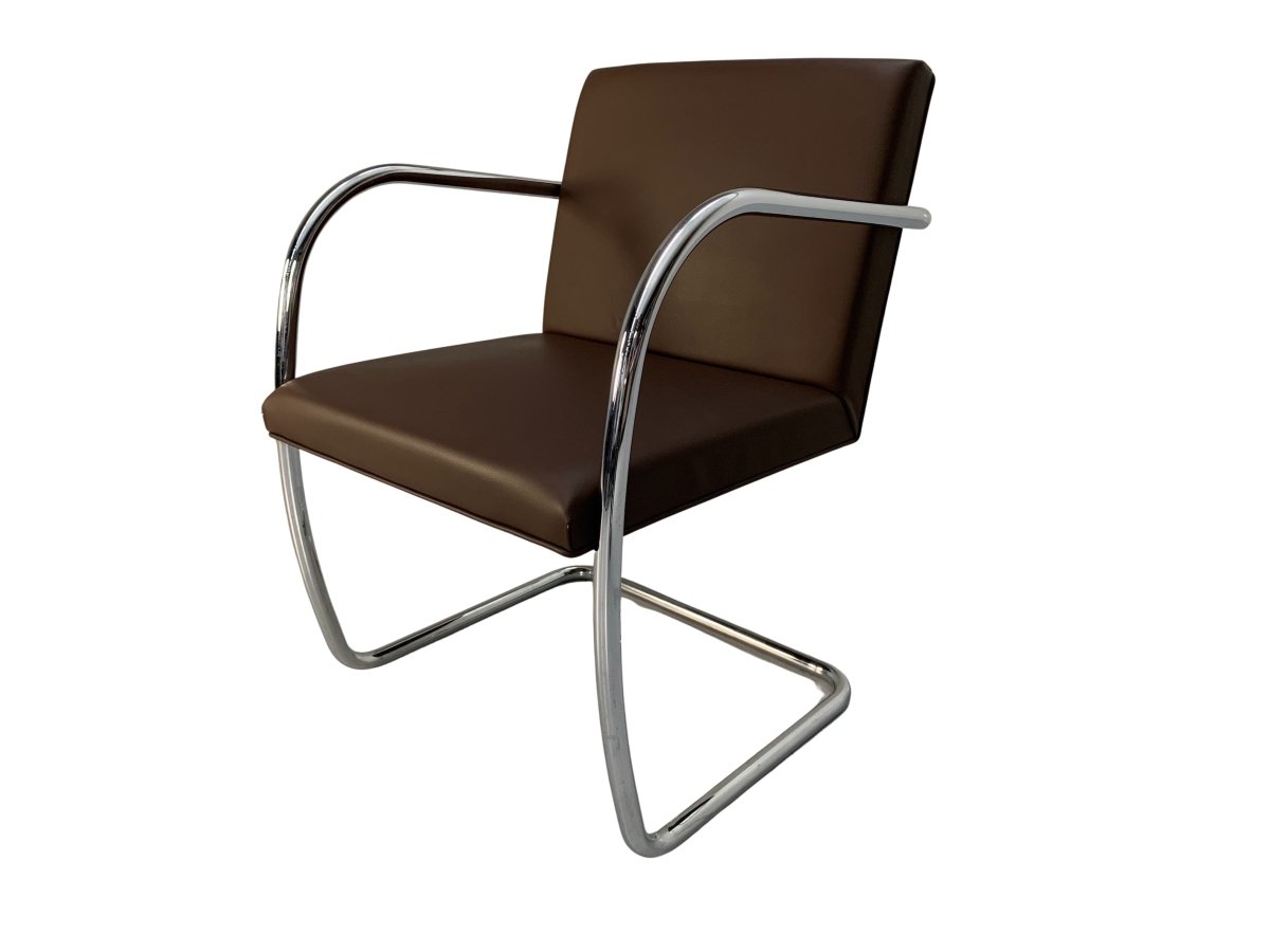 Knoll Studio Brno Tubular Lounge Chair Armchair - in Mid Brown Leather @ REHAUS