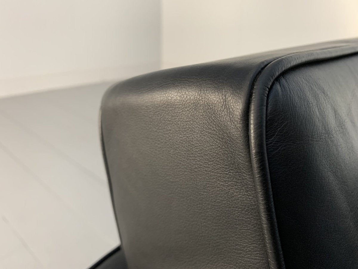 Knoll Studio Florence Knoll Lounge Chair Armchair - In Black Volo Leather @ REHAUS