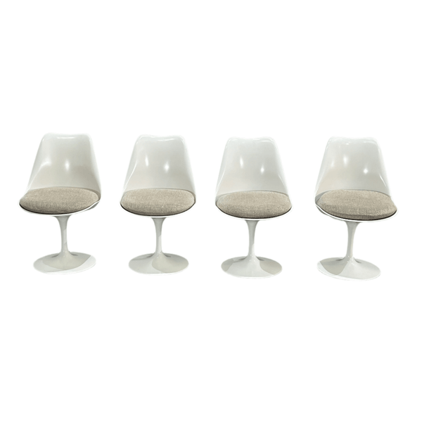 Knoll Tulip Chairs by Eero Saarinen, Set of Four