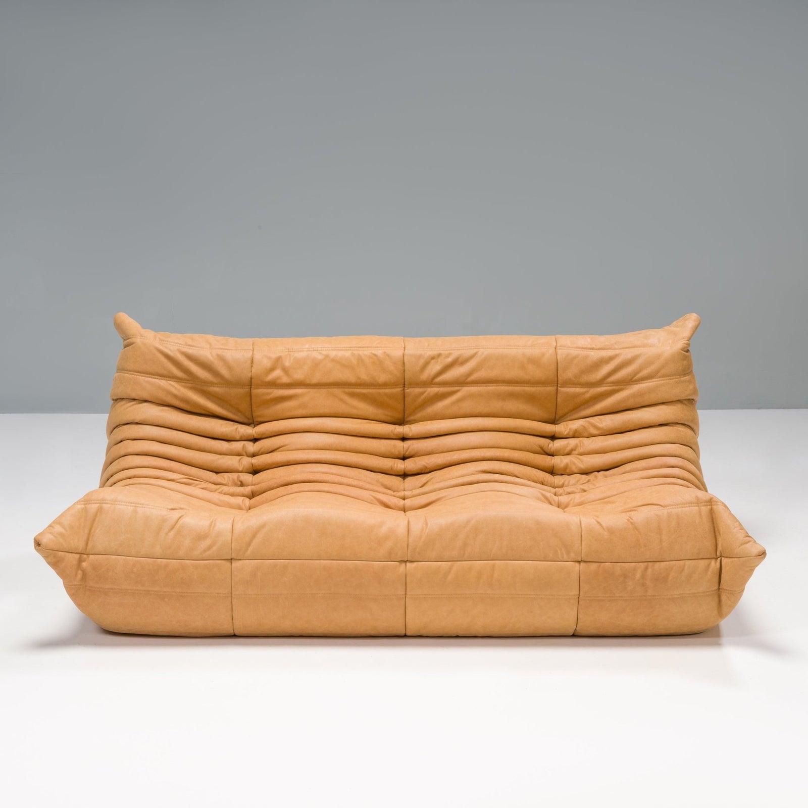 Ligne Roset by Michel Ducaroy Camel Brown Leather Togo, Set of Three - REHAUS - Michel Ducaroy