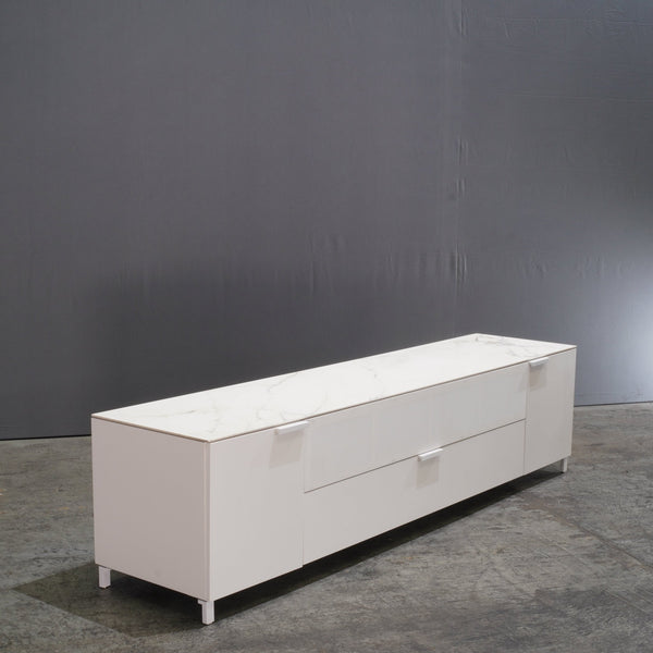 Ligne Roset Everywhere Podium Chest for Soundbar by Christian Werner - REHAUS - Ligne Roset