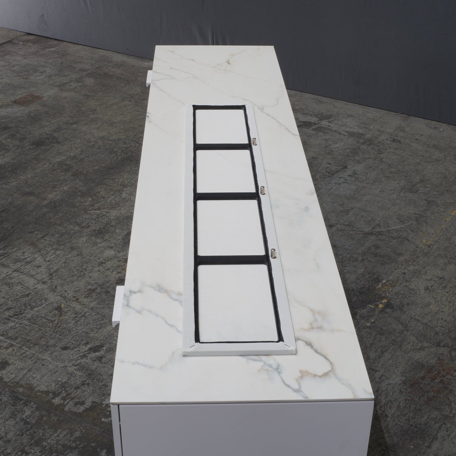 Ligne Roset Everywhere Podium Chest for Soundbar by Christian Werner - REHAUS - Ligne Roset