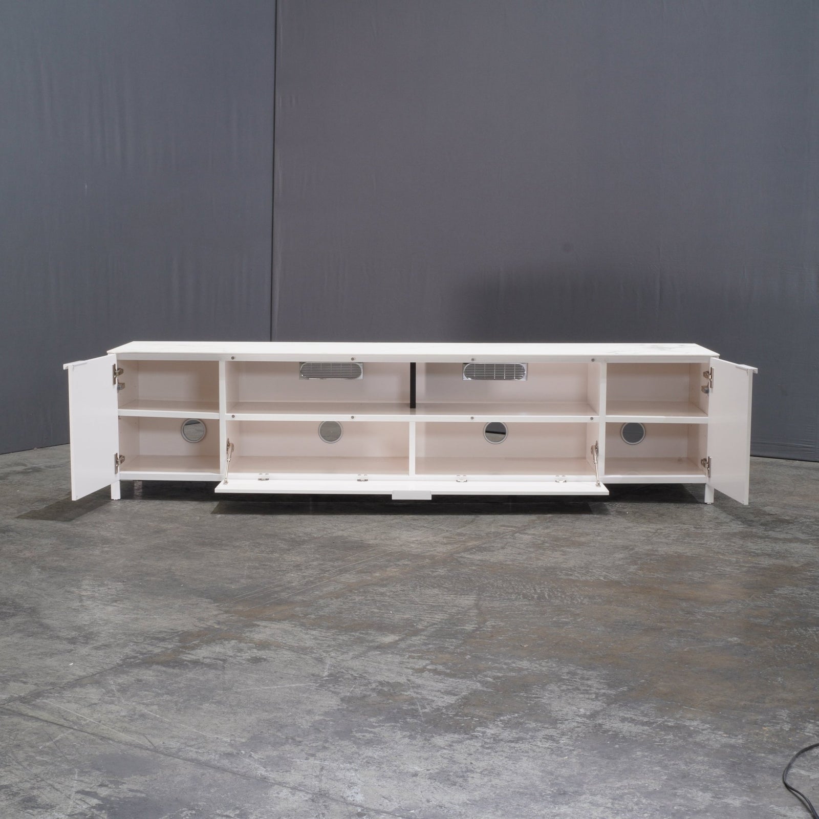 Ligne Roset Everywhere Podium Chest for Soundbar by Christian Werner - REHAUS - Ligne Roset