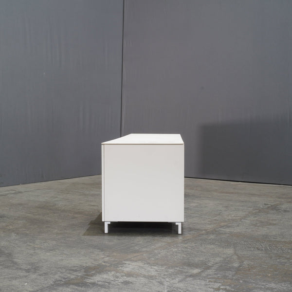 Ligne Roset Everywhere Podium Chest for Soundbar by Christian Werner - REHAUS - Ligne Roset