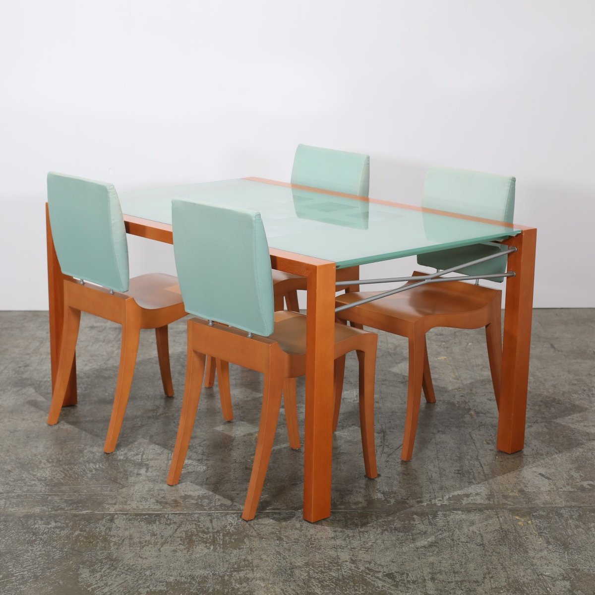Ligne Roset Extensia Dining Table @ REHAUS