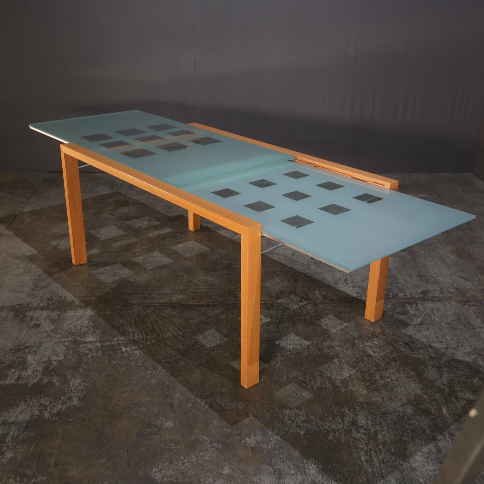 Ligne Roset Extensia Dining Table @ REHAUS