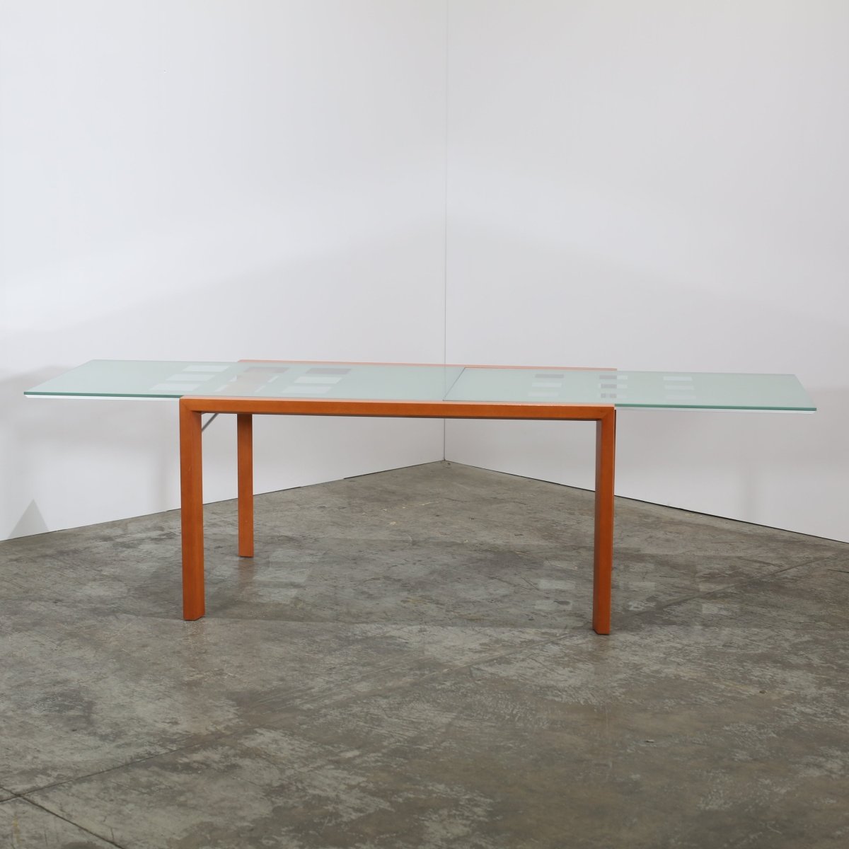 Ligne Roset Extensia Dining Table @ REHAUS