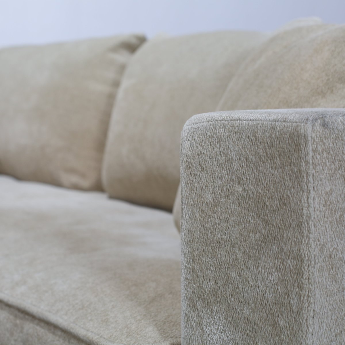 Ligne Roset Rive Gauche Sofa & Ottoman @ REHAUS