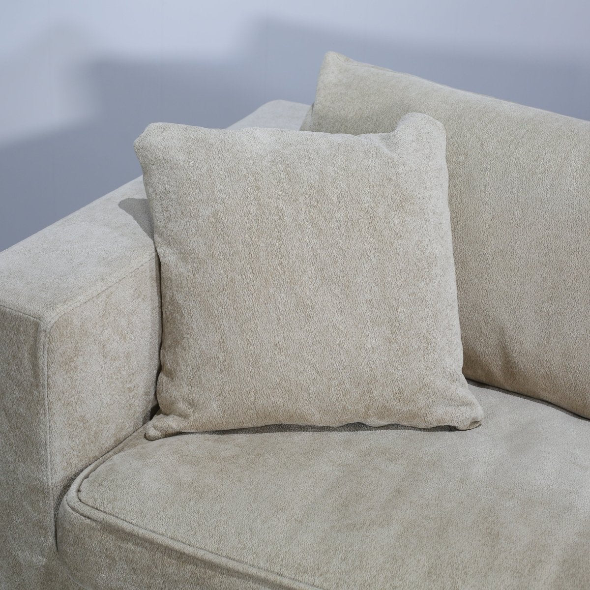 Ligne Roset Rive Gauche Sofa & Ottoman @ REHAUS