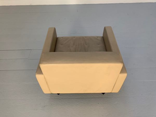 Pair of Poltrona Frau for Ferrari Kennedee Armchairs - In Pelle Frau SC Leather @ REHAUS