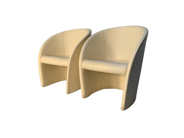 Pair of Poltrona Frau Intervista Armchairs - In Nest Ivory Leather
