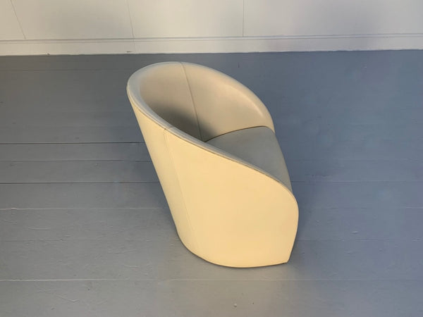 Pair of Poltrona Frau Intervista Armchairs - In Nest Ivory Leather @ REHAUS