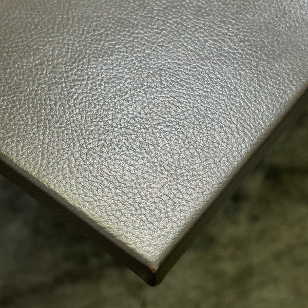 Poltrona Frau CEO Cube Meeting Table @ REHAUS