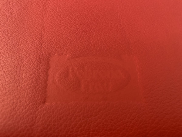 Poltrona Frau Chancellor Swivel Armchair - In Red Pelle Frau SC Leather @ REHAUS