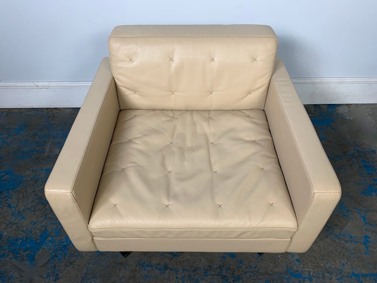 Poltrona Frau for Ferrari Kennedee Armchairs in Pelle Frau SC Leather @ REHAUS