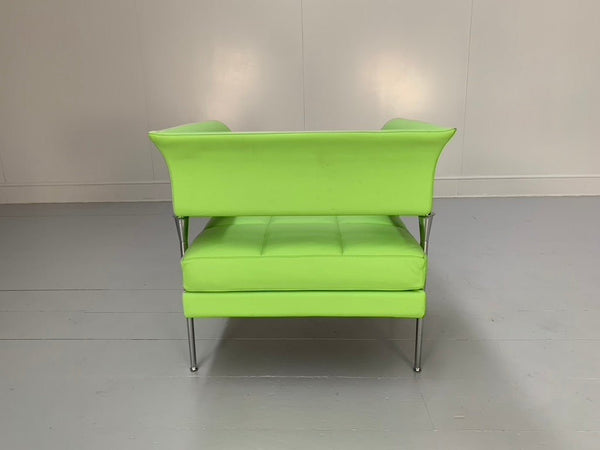 Poltrona Frau Hydra Enif Armchair - In Green Pelle Frau SC Leather @ REHAUS