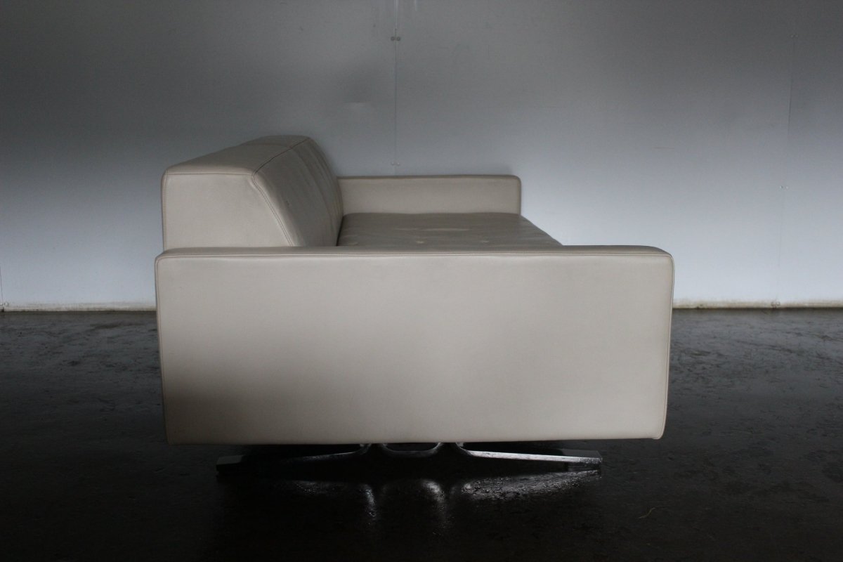 Poltrona Frau Kennedee 2 - Seat Sofa - In Panna 51 Pelle Frau SC Leather @ REHAUS