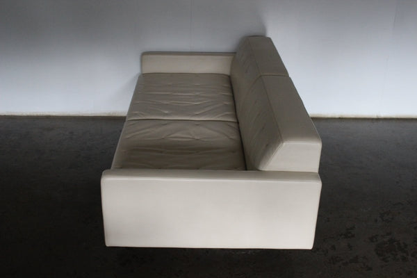 Poltrona Frau Kennedee 2 - Seat Sofa - In Panna 51 Pelle Frau SC Leather @ REHAUS