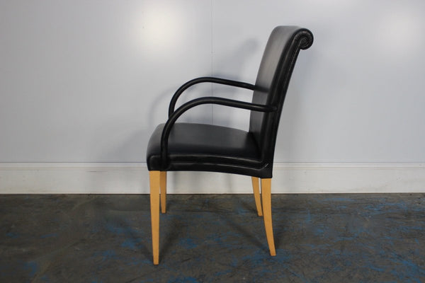 Poltrona Frau Vittoria Dining Chairs in Black Pelle Frau Leather, Set of 12 @ REHAUS