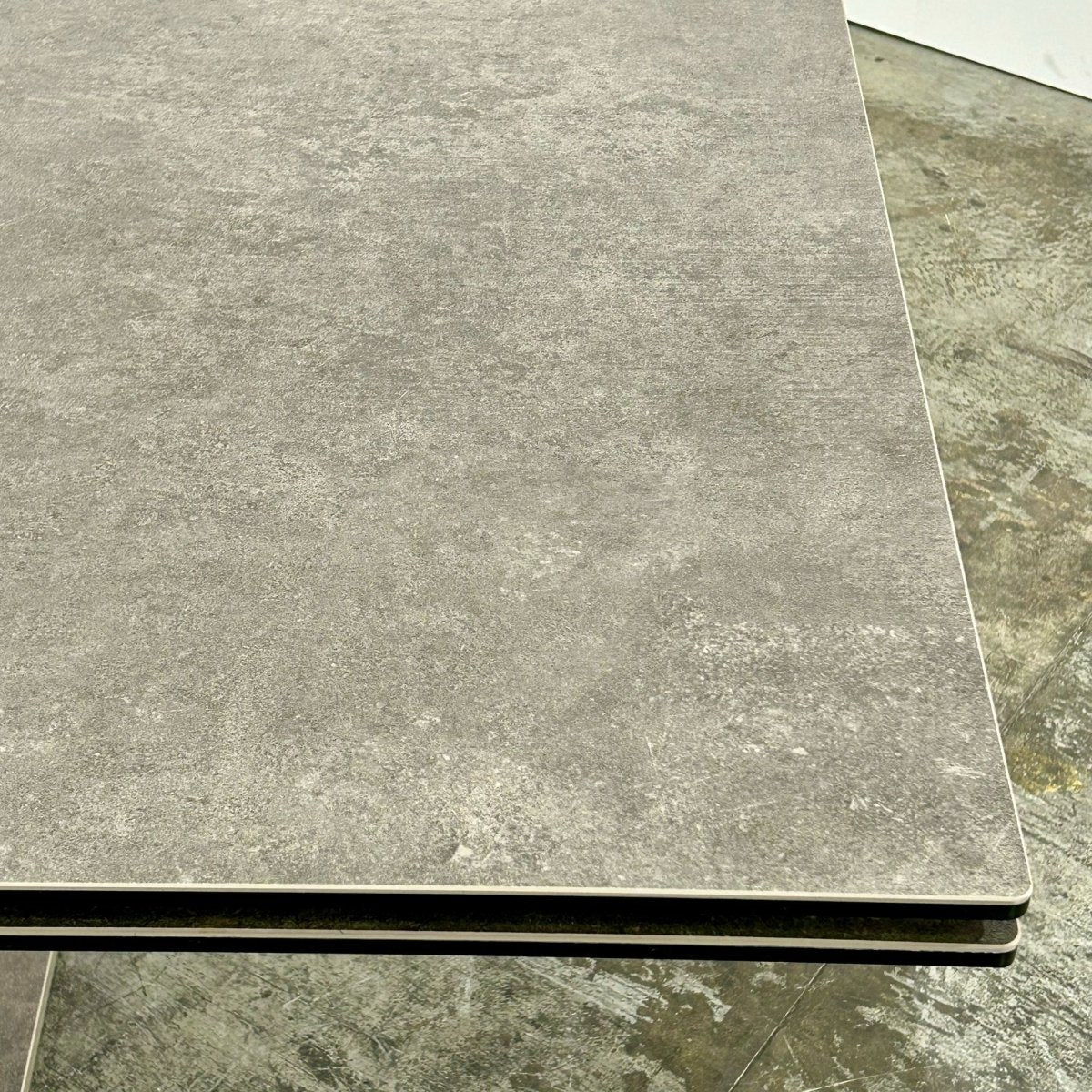 Roche Bobois Ceramic Nephtis Table @ REHAUS