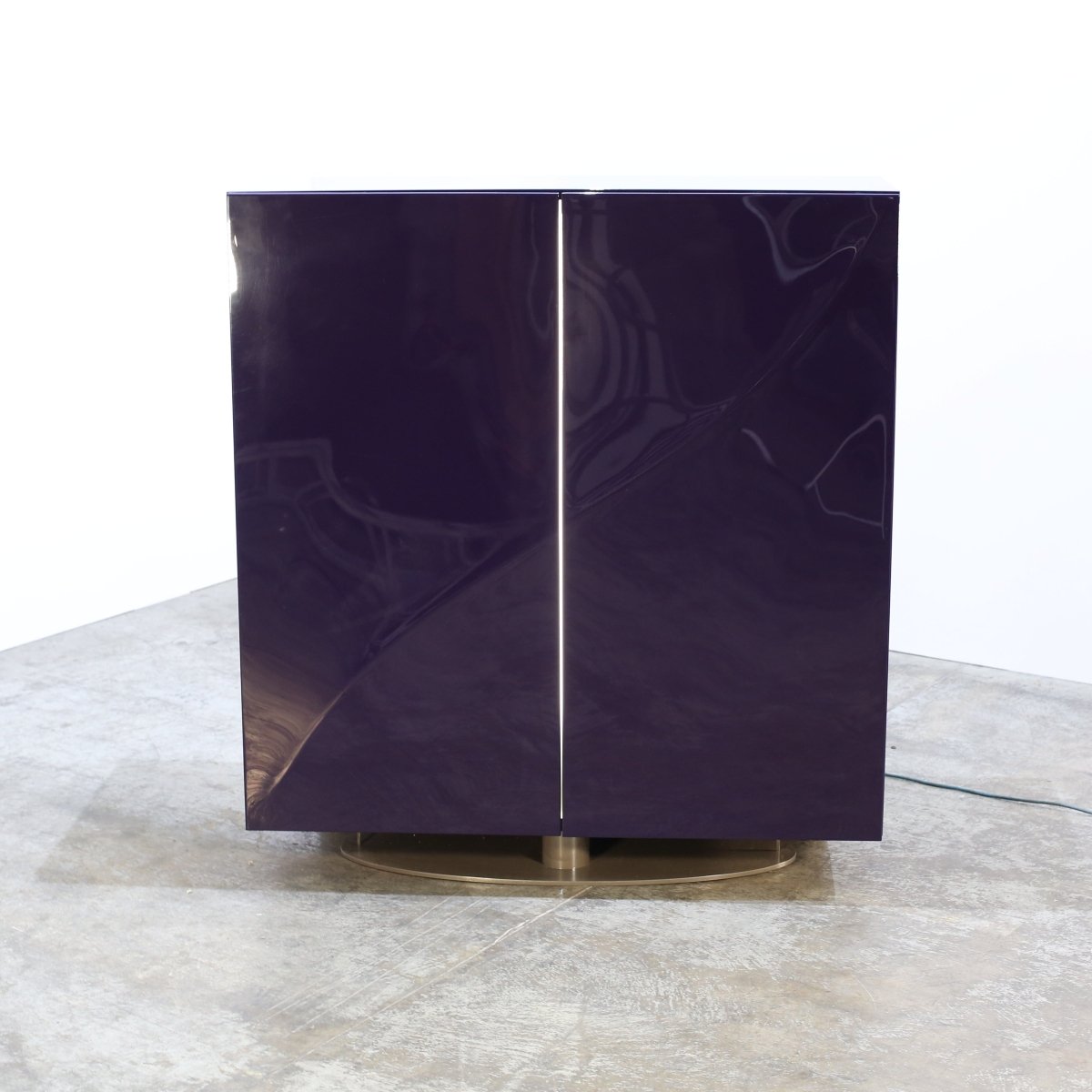 Roche Bobois Purple Wave Bar Cabinet @ REHAUS