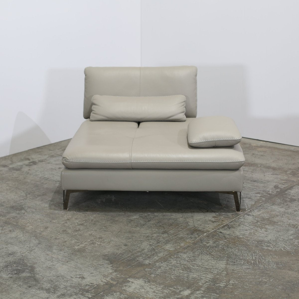 Roche Bobois Scenario Leather Sofa by Sacha Lakic @ REHAUS