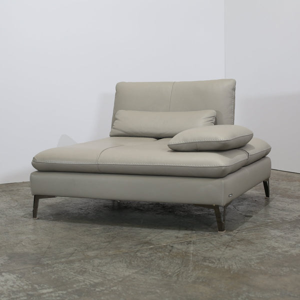 Roche Bobois Scenario Leather Sofa by Sacha Lakic @ REHAUS