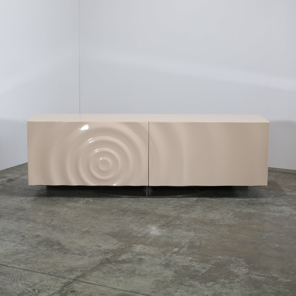 Roche Bobois Speed Up Sideboard by Sacha Lakic @ REHAUS
