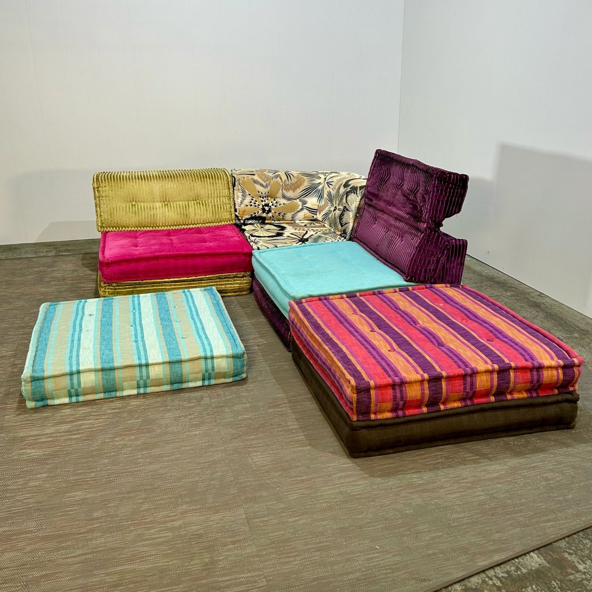 Roche Bobois Twelve Piece Mah Jong Sectional Sofa Set @ REHAUS