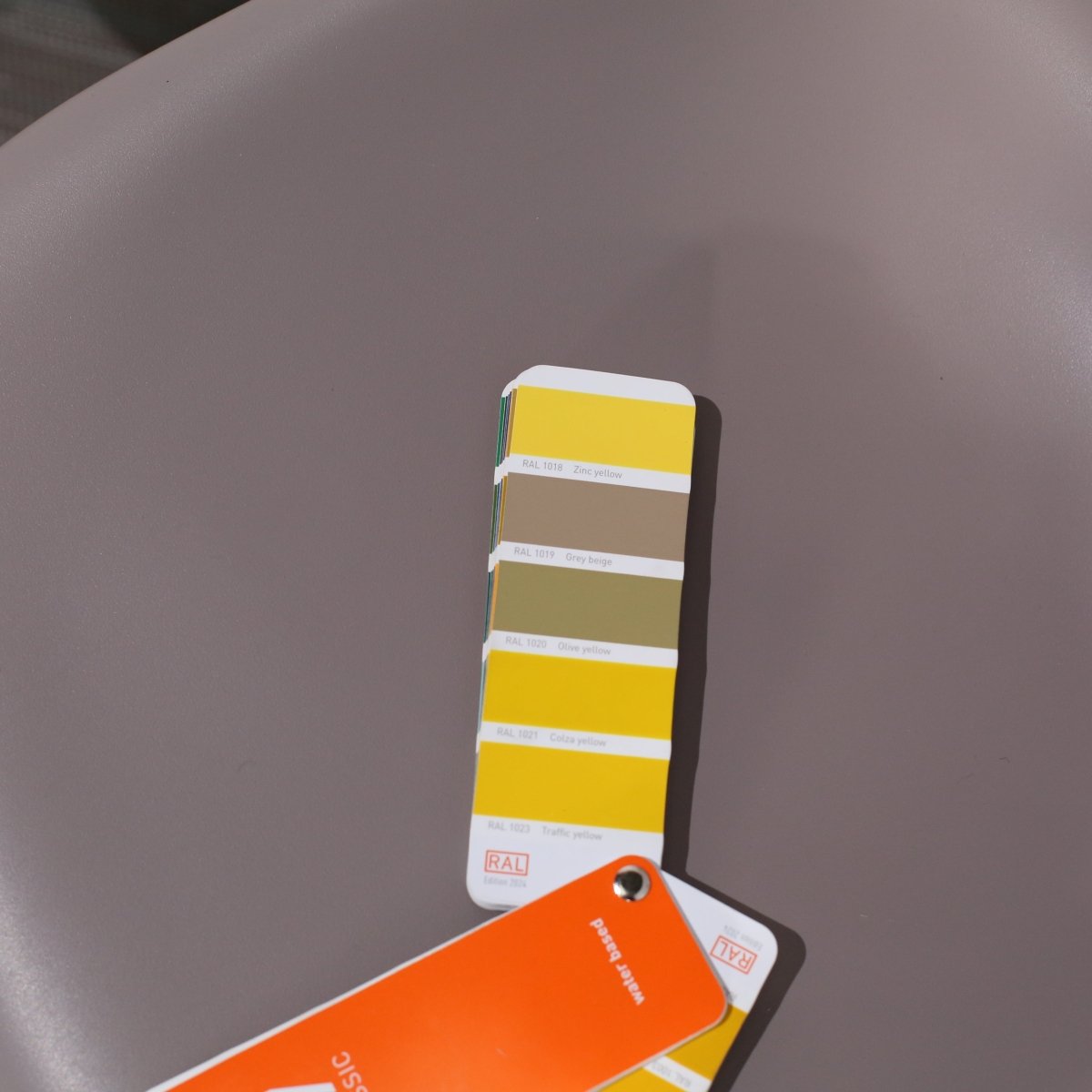 Vitra RE DSX Side Chairs by Eames, Set of Six @ REHAUS